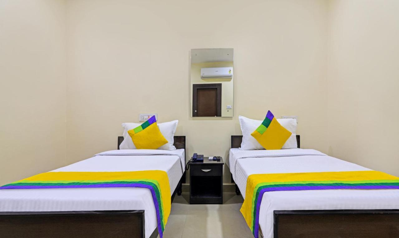 Treebo Trip Airport Pride Inn Хидерабад Екстериор снимка