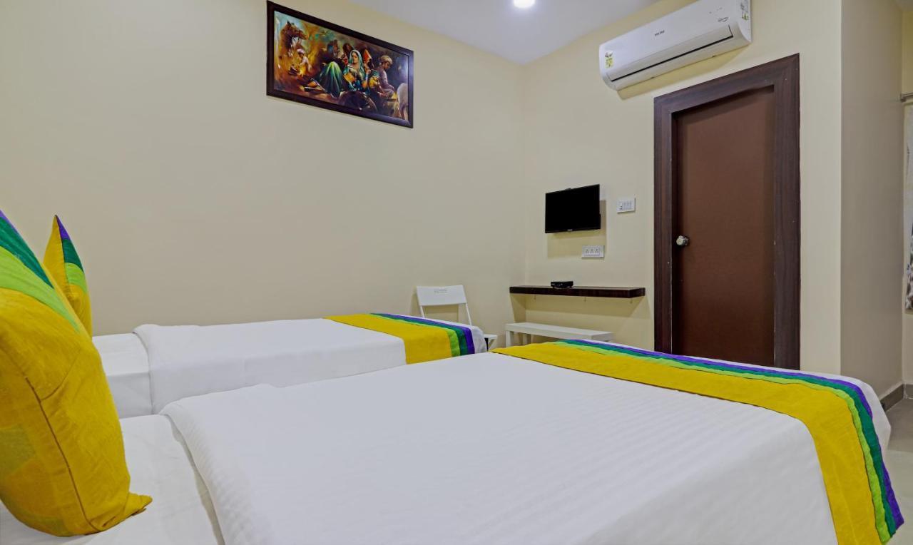 Treebo Trip Airport Pride Inn Хидерабад Екстериор снимка